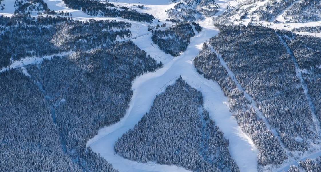 Pyrénées : Grandvalira, la géante des neiges andorranes