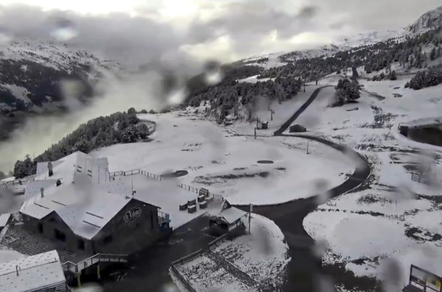 Météo. Les images de la neige tombée en plein mois de juin en Andorre et en Ariège